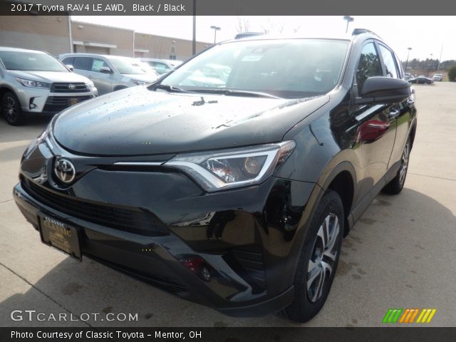 2017 Toyota RAV4 LE AWD in Black