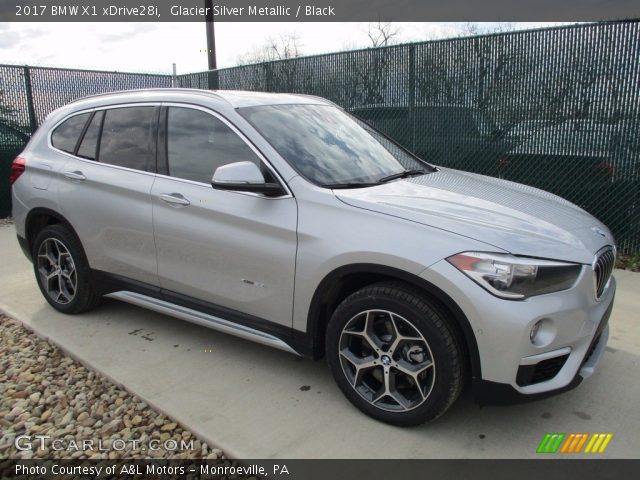 2017 BMW X1 xDrive28i in Glacier Silver Metallic