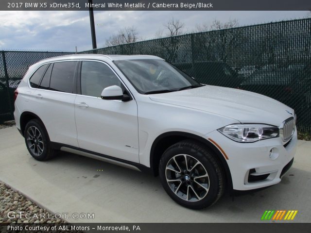 2017 BMW X5 xDrive35d in Mineral White Metallic