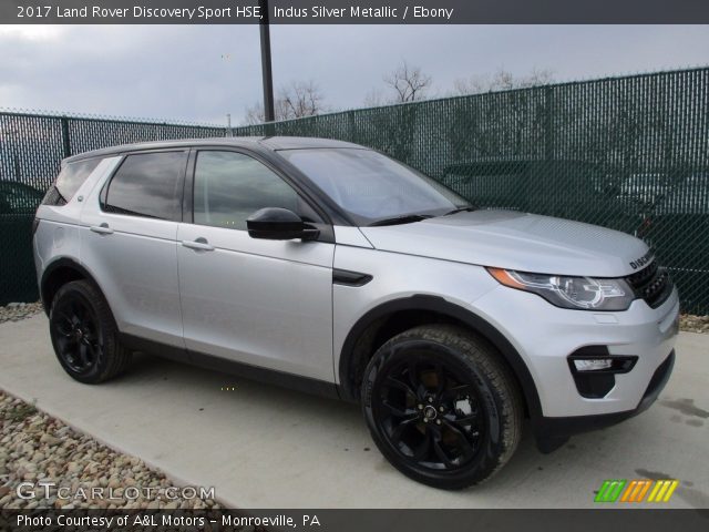 2017 Land Rover Discovery Sport HSE in Indus Silver Metallic