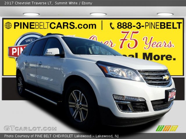2017 Chevrolet Traverse LT in Summit White