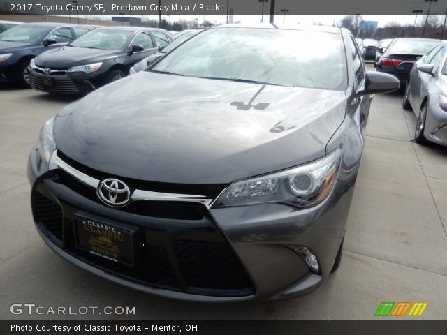 2017 Toyota Camry SE in Predawn Gray Mica