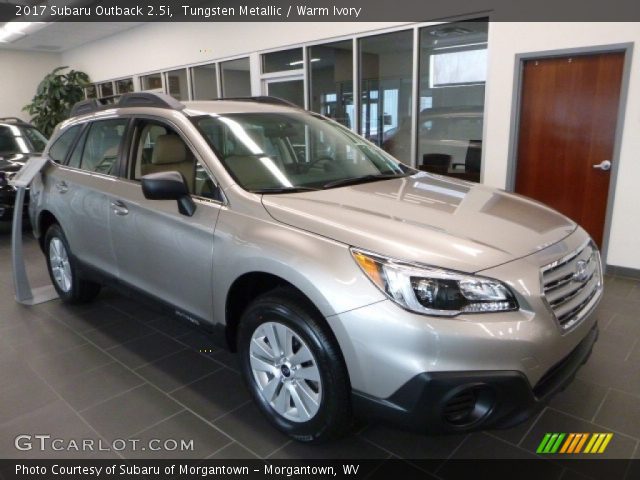 2017 Subaru Outback 2.5i in Tungsten Metallic