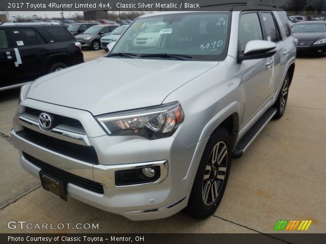 2017 Toyota 4Runner Limited 4x4 in Classic Silver Metallic