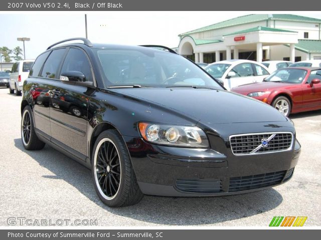 2007 Volvo V50 2.4i in Black