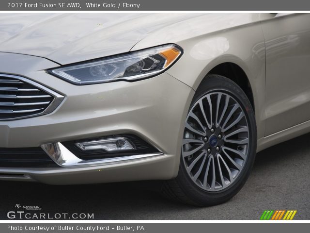 2017 Ford Fusion SE AWD in White Gold