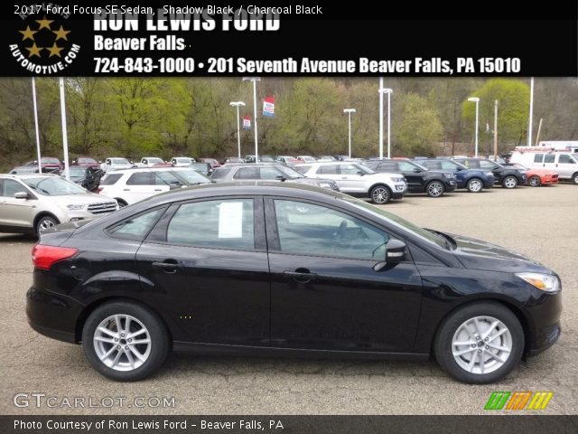2017 Ford Focus SE Sedan in Shadow Black