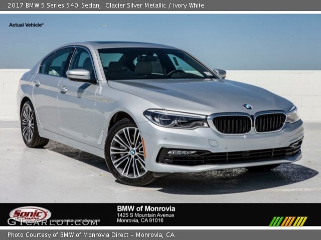 2017 BMW 5 Series 540i Sedan in Glacier Silver Metallic