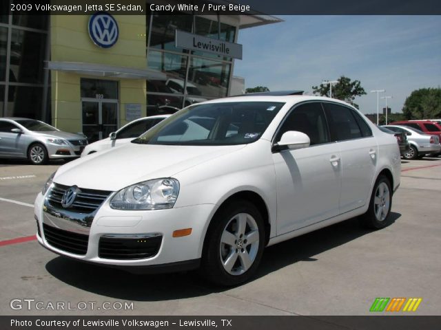 2009 Volkswagen Jetta SE Sedan in Candy White
