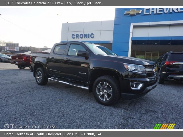 2017 Chevrolet Colorado Z71 Crew Cab in Black