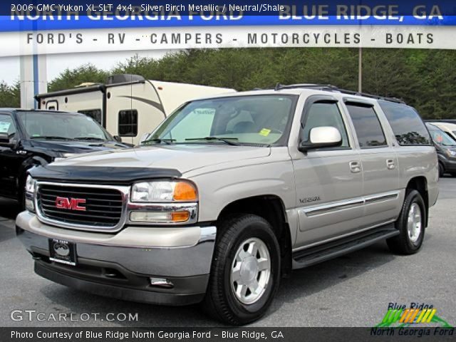 2006 GMC Yukon XL SLT 4x4 in Silver Birch Metallic