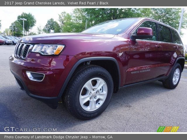 2017 Jeep Grand Cherokee Laredo in Velvet Red Pearl