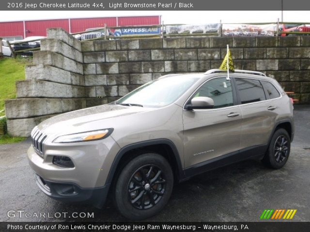 2016 Jeep Cherokee Latitude 4x4 in Light Brownstone Pearl