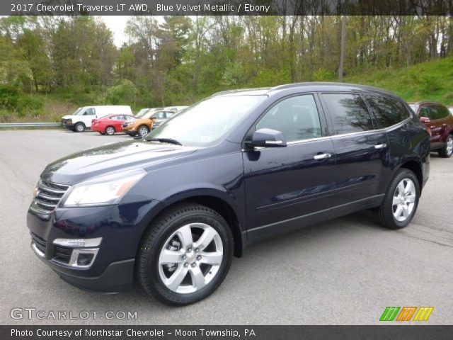 2017 Chevrolet Traverse LT AWD in Blue Velvet Metallic