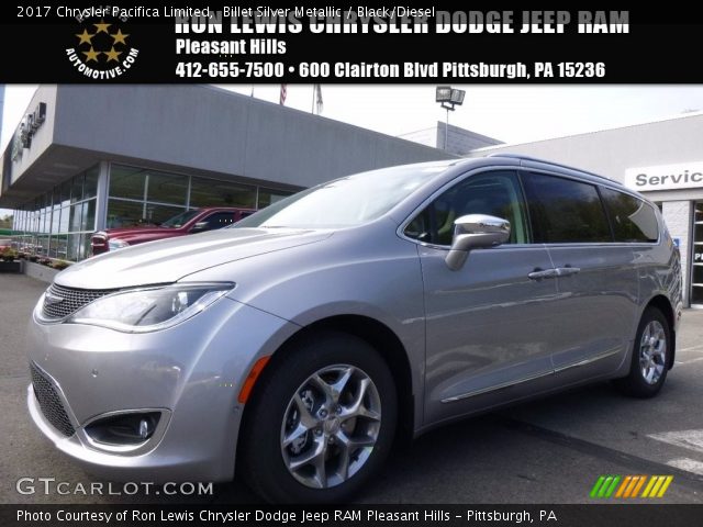 2017 Chrysler Pacifica Limited in Billet Silver Metallic