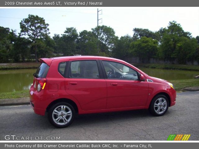 2009 Chevrolet Aveo Aveo5 LT in Victory Red