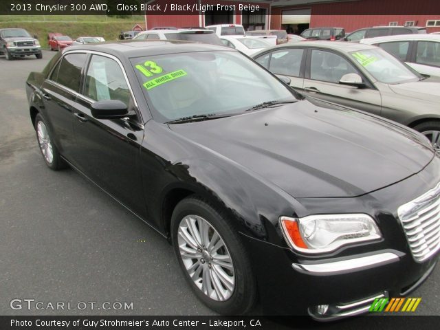 2013 Chrysler 300 AWD in Gloss Black