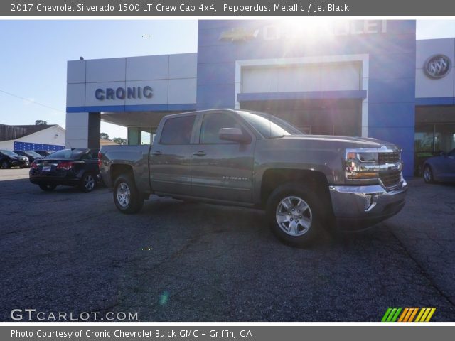 2017 Chevrolet Silverado 1500 LT Crew Cab 4x4 in Pepperdust Metallic