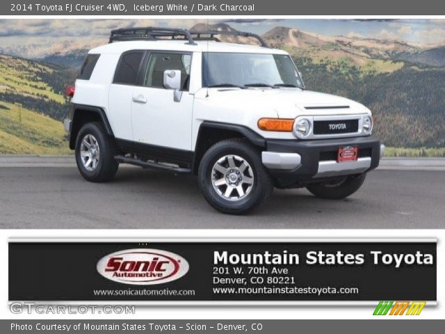 2014 Toyota FJ Cruiser 4WD in Iceberg White