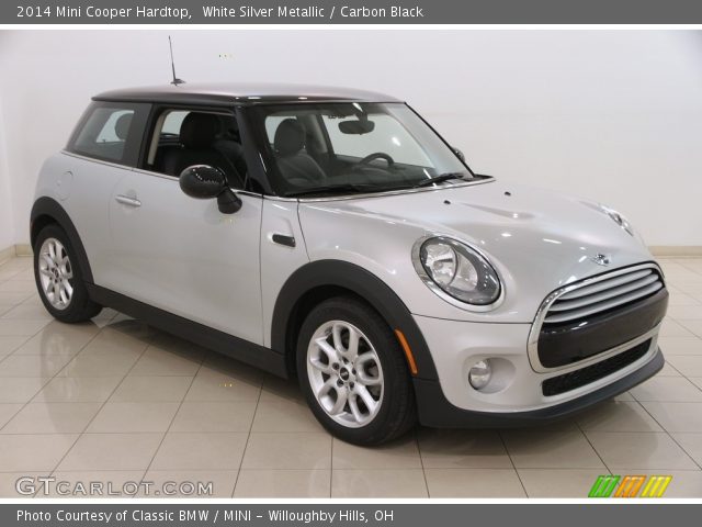 2014 Mini Cooper Hardtop in White Silver Metallic