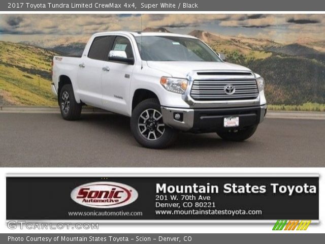 2017 Toyota Tundra Limited CrewMax 4x4 in Super White