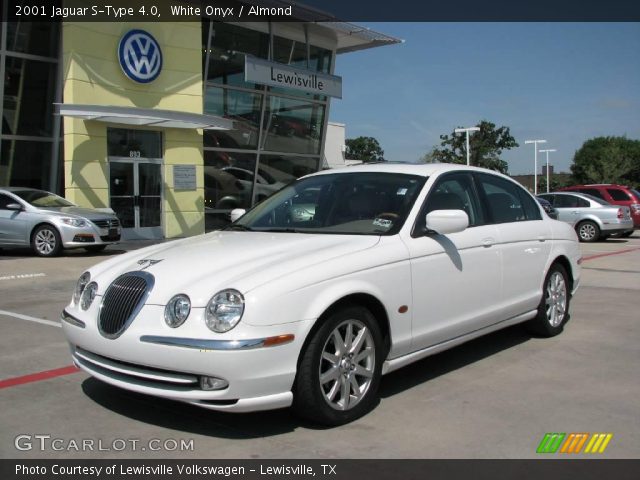 2001 Jaguar S-Type 4.0 in White Onyx