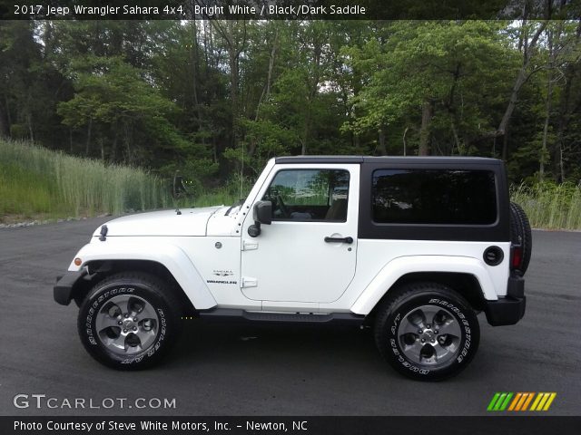 2017 Jeep Wrangler Sahara 4x4 in Bright White
