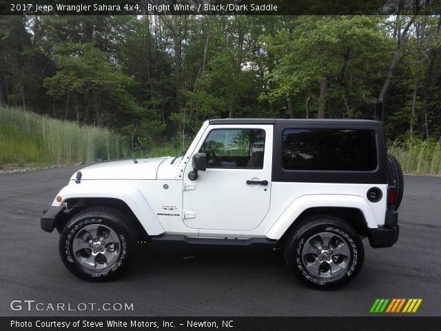 2017 Jeep Wrangler Sahara 4x4 in Bright White