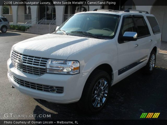 2008 Lincoln Navigator Luxury in White Suede Metallic