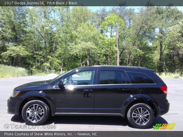 2017 Dodge Journey SE in Pitch Black