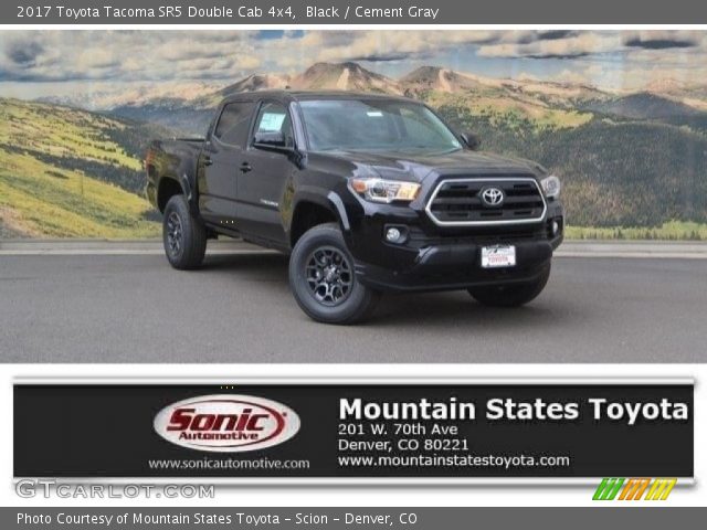 2017 Toyota Tacoma SR5 Double Cab 4x4 in Black