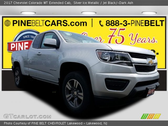 2017 Chevrolet Colorado WT Extended Cab in Silver Ice Metallic