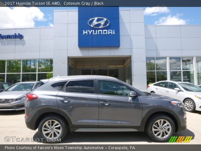 2017 Hyundai Tucson SE AWD in Coliseum Gray