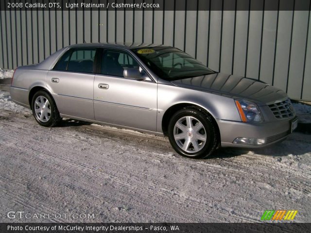 2008 Cadillac DTS  in Light Platinum