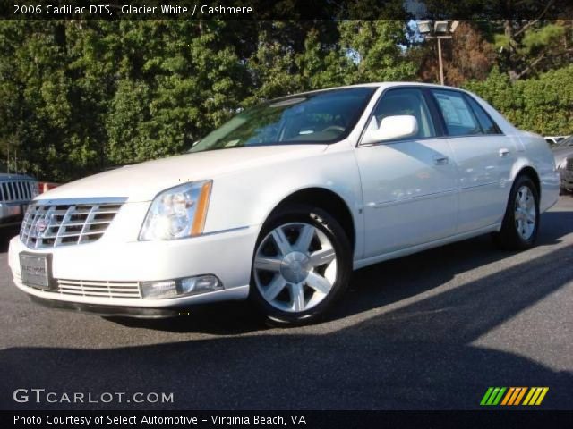 2006 Cadillac DTS  in Glacier White