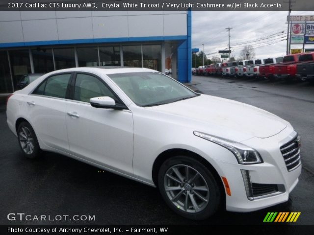 2017 Cadillac CTS Luxury AWD in Crystal White Tricoat