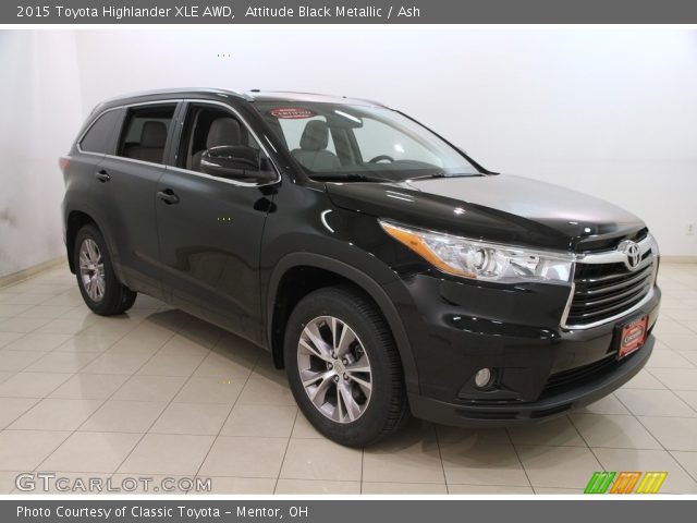 2015 Toyota Highlander XLE AWD in Attitude Black Metallic