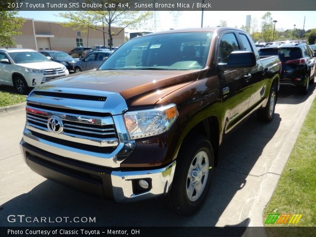 2017 Toyota Tundra SR5 Double Cab 4x4 in Sunset Bronze Mica
