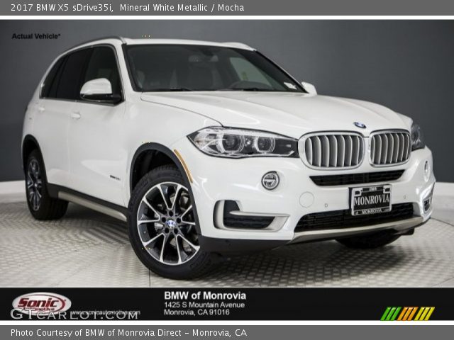 2017 BMW X5 sDrive35i in Mineral White Metallic