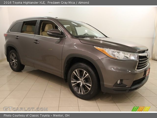 2016 Toyota Highlander XLE in Predawn Gray Mica