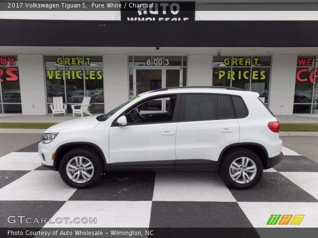 2017 Volkswagen Tiguan S in Pure White