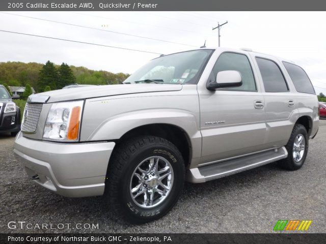 2005 Cadillac Escalade AWD in Quicksilver