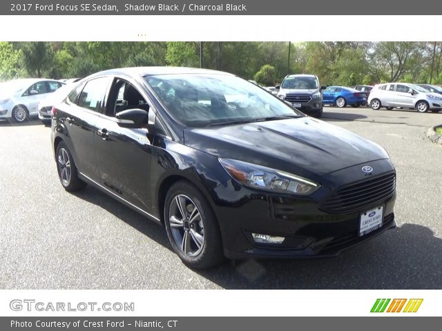 2017 Ford Focus SE Sedan in Shadow Black