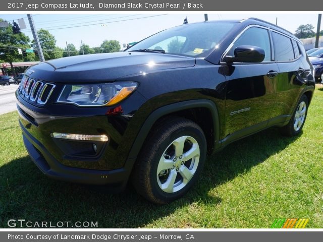 2017 Jeep Compass Latitude in Diamond Black Crystal Pearl