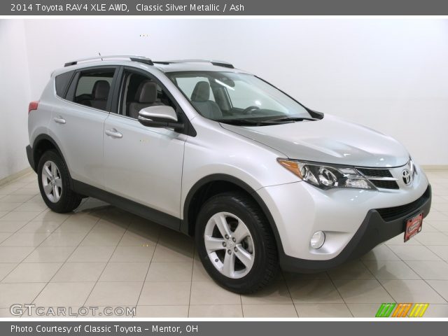 2014 Toyota RAV4 XLE AWD in Classic Silver Metallic