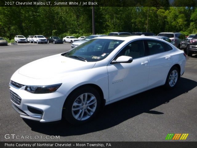 2017 Chevrolet Malibu LT in Summit White