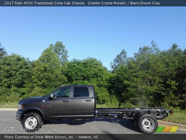 2017 Ram 4500 Tradesman Crew Cab Chassis in Granite Crystal Metallic