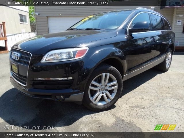 2007 Audi Q7 4.2 quattro in Phantom Black Pearl Effect