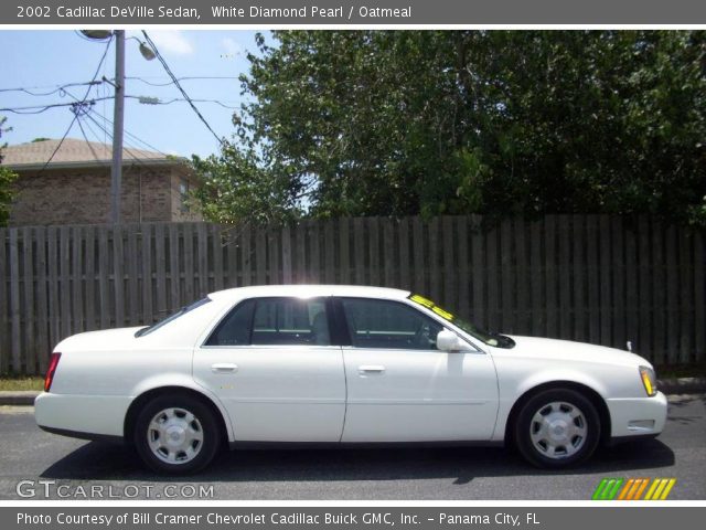 2002 Cadillac DeVille Sedan in White Diamond Pearl