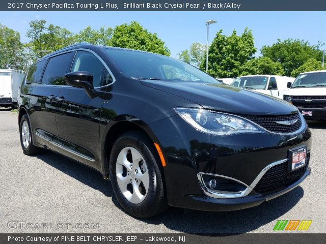 2017 Chrysler Pacifica Touring L Plus in Brilliant Black Crystal Pearl